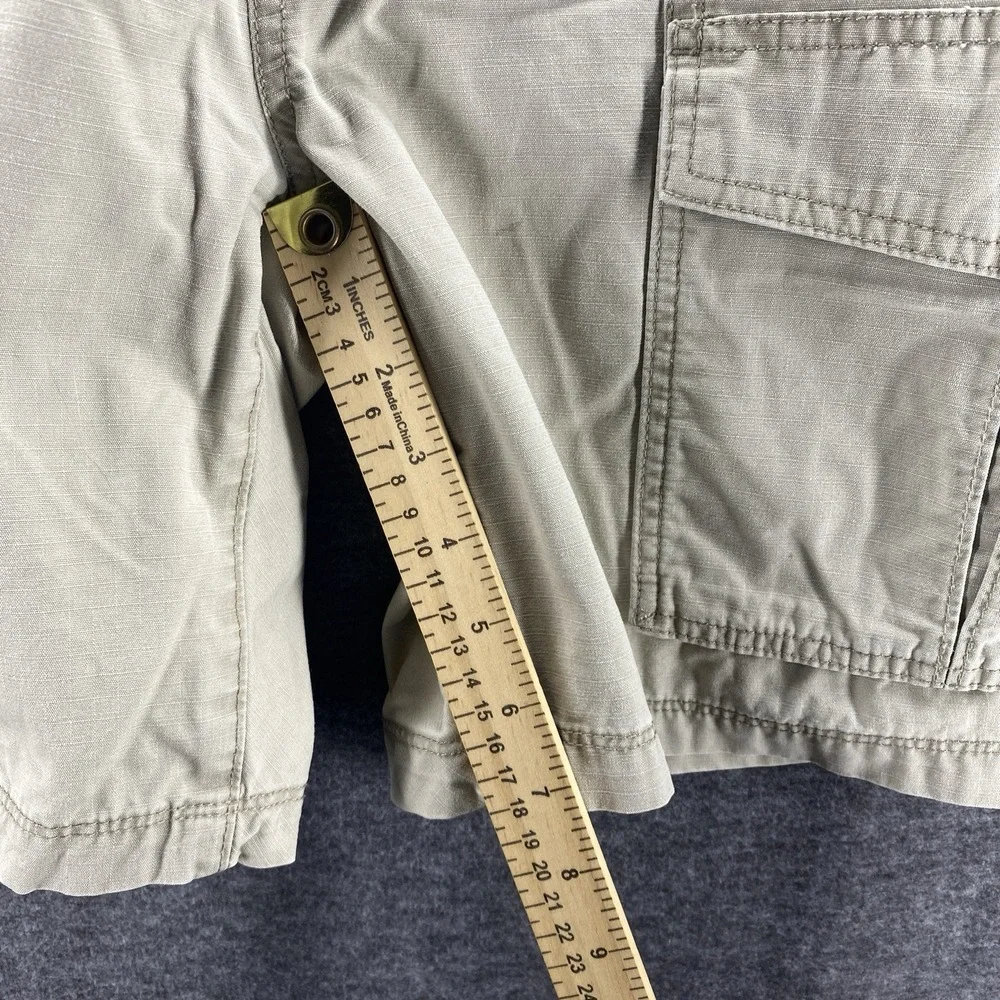 Eddie Bauer‎ Shorts Mens 42 Beige Mid Rise Cargo Outdoor Hiking